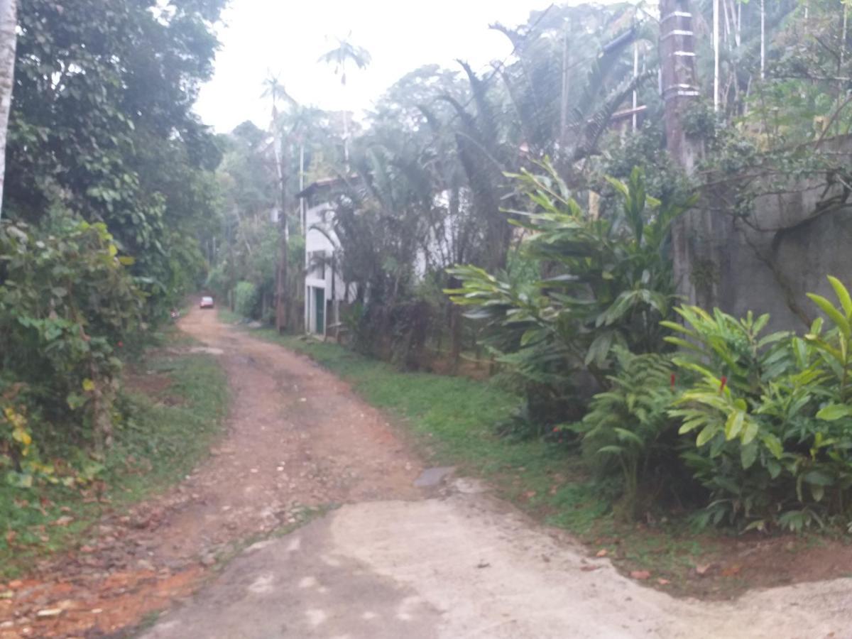 Casa Na Floresta Apartment เปเนโด ภายนอก รูปภาพ