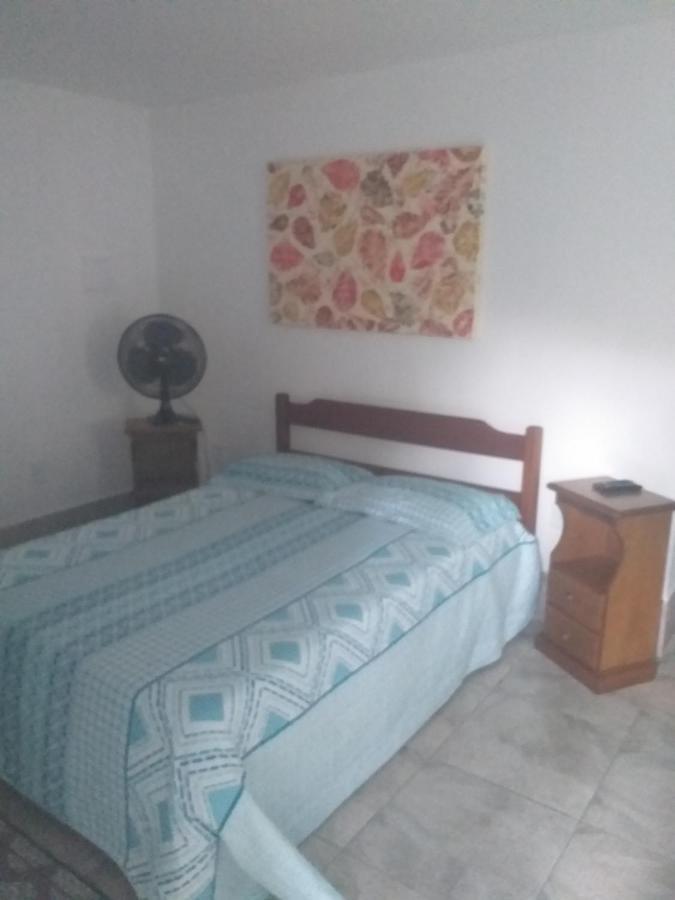 Casa Na Floresta Apartment เปเนโด ภายนอก รูปภาพ