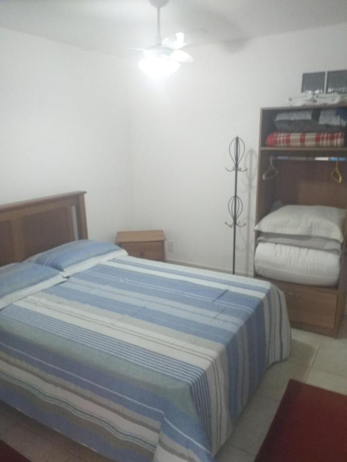 Casa Na Floresta Apartment เปเนโด ภายนอก รูปภาพ